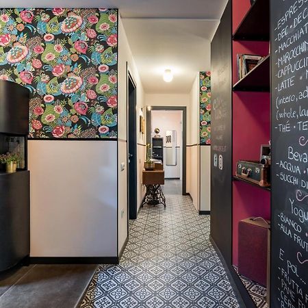 Contus Retro Guest House Cagliari Bagian luar foto